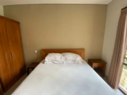 The Sarining Hotel Hotels near TAMAN MAS