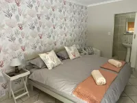 Room in Apartment - Cozy Crner, Home Away from Home, Near Pristine Beaches Num3 Hotels in Saldanha