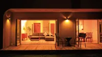 Villa Kukuru - Parking