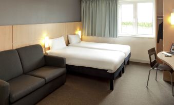 Ibis Dublin