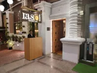 Ramee Guestline Hotel Dadar โรงแรมใกล้David Sassoon Library
