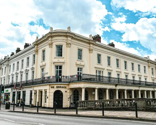 Victoria Colonnade Aparthotel Hotels in Royal Leamington Spa