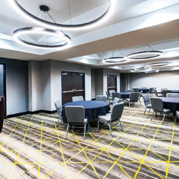 Holiday Inn & Suites TULSA SOUTH by IHG