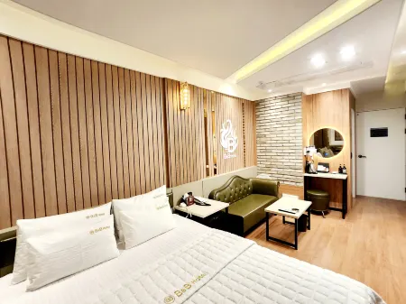 Andong B&B Hotel Отели в г. Андон