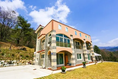 Muju Solhyanggi Pension Hotels near Deogyusan National Park