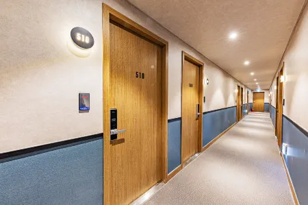 Yongin Metro 21 Отели рядом с достопримечательностью «Hankuk Art Museum»