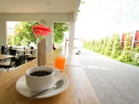 The Zell Budget Hotel Buriam Hotel di Huai Rat