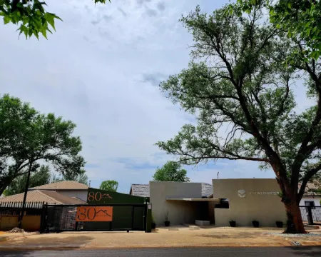 80 on Thabo Hotels in Southern DC