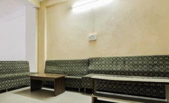 Hotel Utsav.