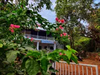 Rootsvilla Vagator - Longstays, Coworking Backpacker's Hostel