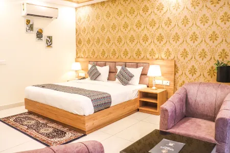 Hotel Royal Palm Dehradun