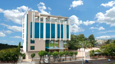 Hotel Grand Rio Hotel dekat Nashik Road Railway Station
