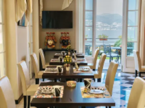 奈樂波爾圖月光女神公寓式酒店 韋巴諾-庫西奧-奧索拉酒店