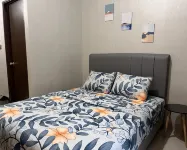 Apartemen Transpark Cibubur with Netlfix by APARTEMENKU Hotel dekat Kampus F6 Universitas Gunadarma