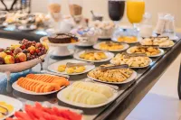 Hotel Eldorado Flat - Desayuno