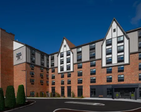 Fairfield Inn & Suites Framingham Hotels in Framingham