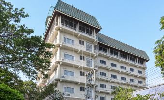 Rattana Park Hotel