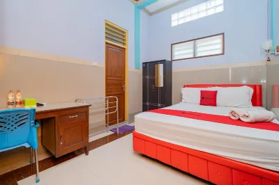 RedDoorz Syariah Near Alun-Alun Bojonegoro Hôtels à : Bojonegoro