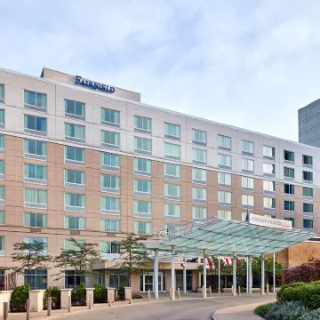 Fairfield Inn & Suites Indianapolis Downtown Hotels near White River State Park