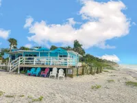 The Pearl Beach Inn Hotels near Moizelle, objects for a beautiful life