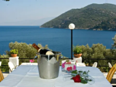 Kerveli Village Hotel Hotels in Vathi