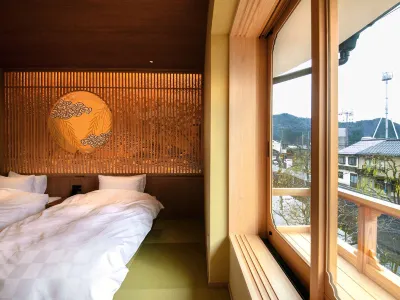 Kinosaki Onsen Tokitotoki Hotel dekat Hachigoro's Tojima Wetland