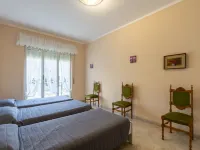 Antonietta - 2-Star