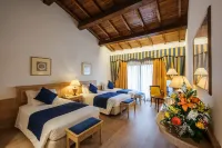 Hotel Orologio Hotel berhampiran Ferrara Charterhouse