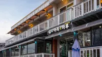高城阿雷馬魯旅館 古城山附近的飯店