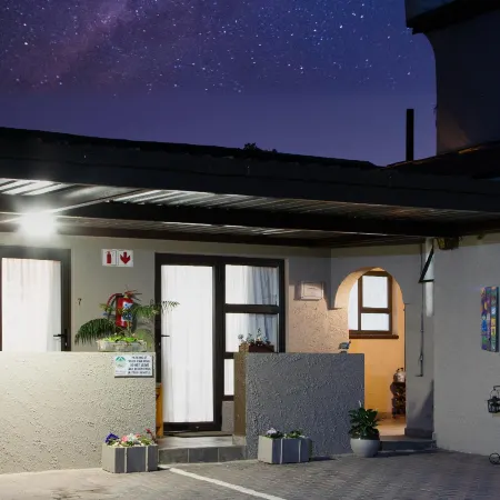 Woodpecker's Inn Guest House
