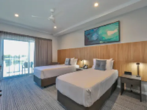 Best Western Plus North Lakes Hotel Hotels in Redcliffe