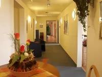 Center Hotel Drive Inn Hotels in Hirschaid