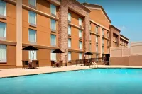 Days Hotel by Wyndham North Bergen /NYC Area Hotels in Weehawken