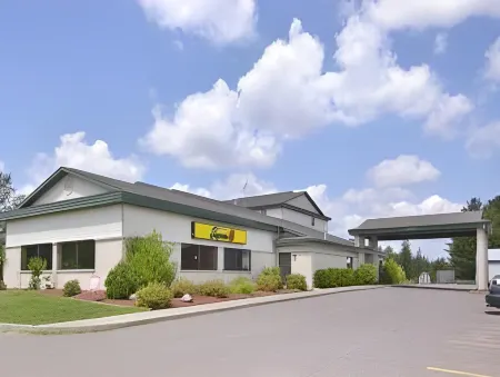 AmericInn by Wyndham Tomahawk