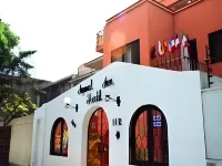 Imperial Inn Hospedaje Turistico Отели в г. 