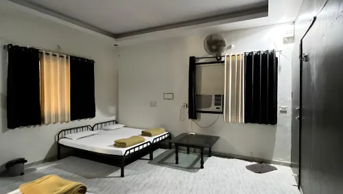 Balaji Resort Hotels in Varoti Kh.