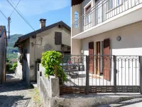 Trekking House Hotels in 