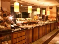 Bourbon Santos Convention Hotel - breakfast