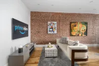 Downtown Luxe - Parking, Metro, King Bed, Sleeps 6 - Afhentnings-/afleveringstjenester