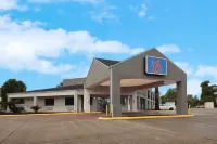 Motel 6 Lake Charles, La Các khách sạn gần Mardi Gras Museum of Imperial Calcasieu