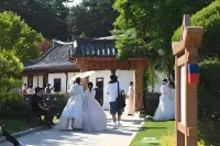 Yiran Homestay (Longhai Hutong)