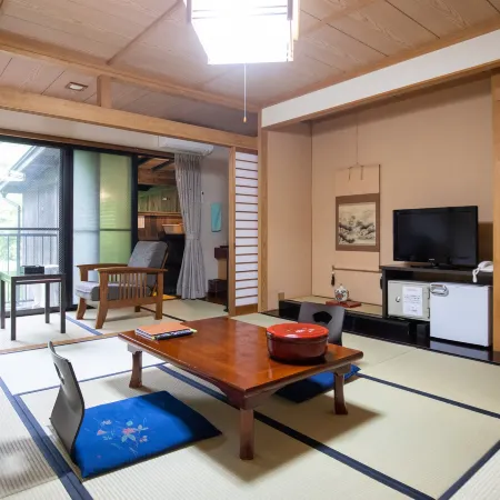 Shirataki Hotel