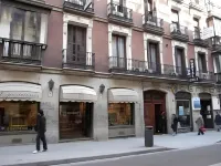 Hostal Evoke Madrid Hotels near Police