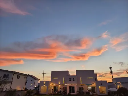 Gyeongju Macaron Kids Pool Villa Pension Отели рядом с достопримечательностью «Пульгукса»