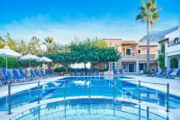 Dionysos Apartments & Studios - Pools