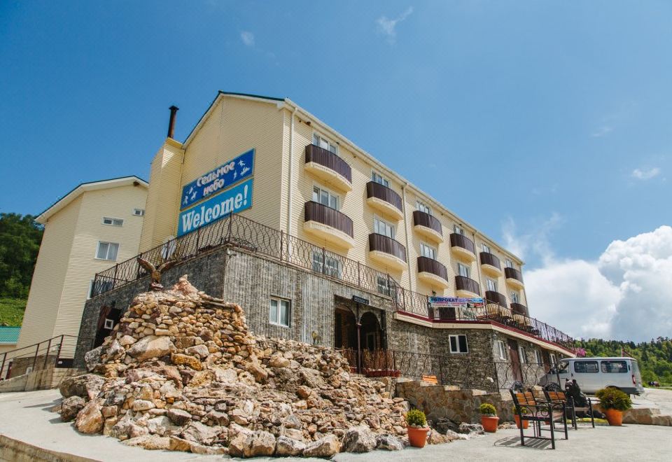 hotel overview picture