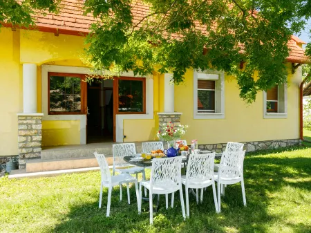 Golf Tee Отели в г. Балатонфюредский район