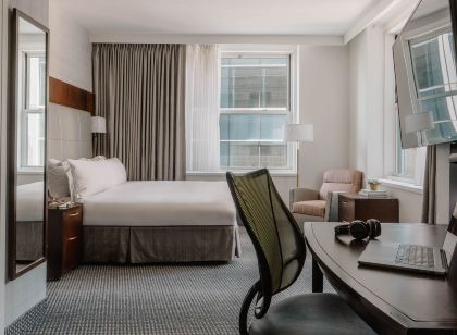 Club Quarters Hotel in Boston