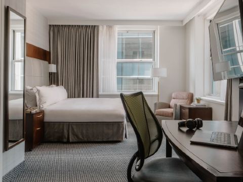 Club Quarters Hotel in Boston