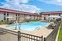 Comfort Inn at Buffalo Bill Village Resort - Pools
